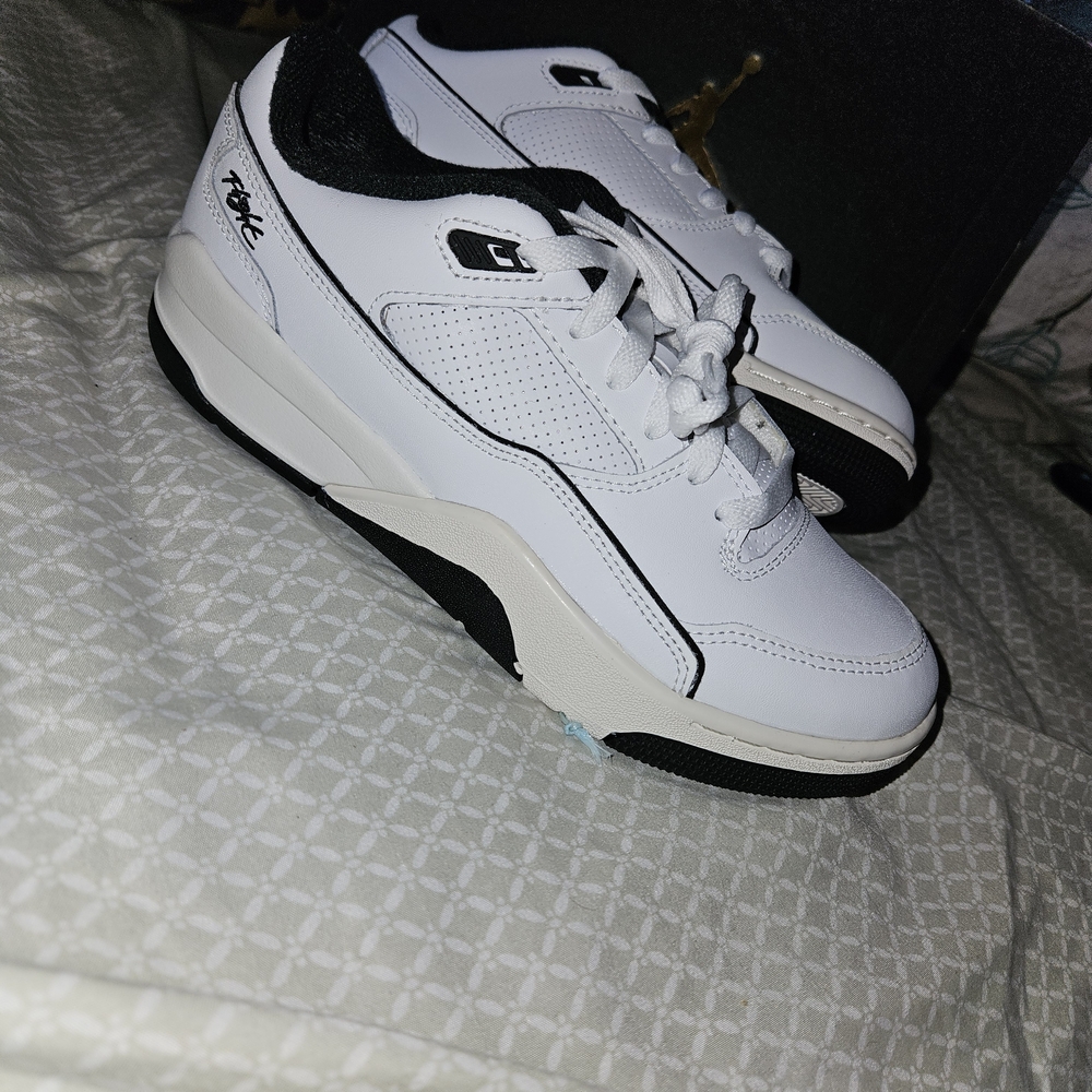 🚨✨️ NEW Jordan Flight Court (GS) Sneakers 7Y/8.5W/7M (Unisex)